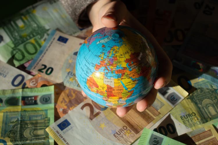 International Returns and Refund Policy